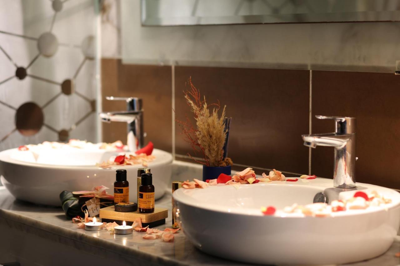 Silver Suites Hotel & Spa Casablanca Exterior photo