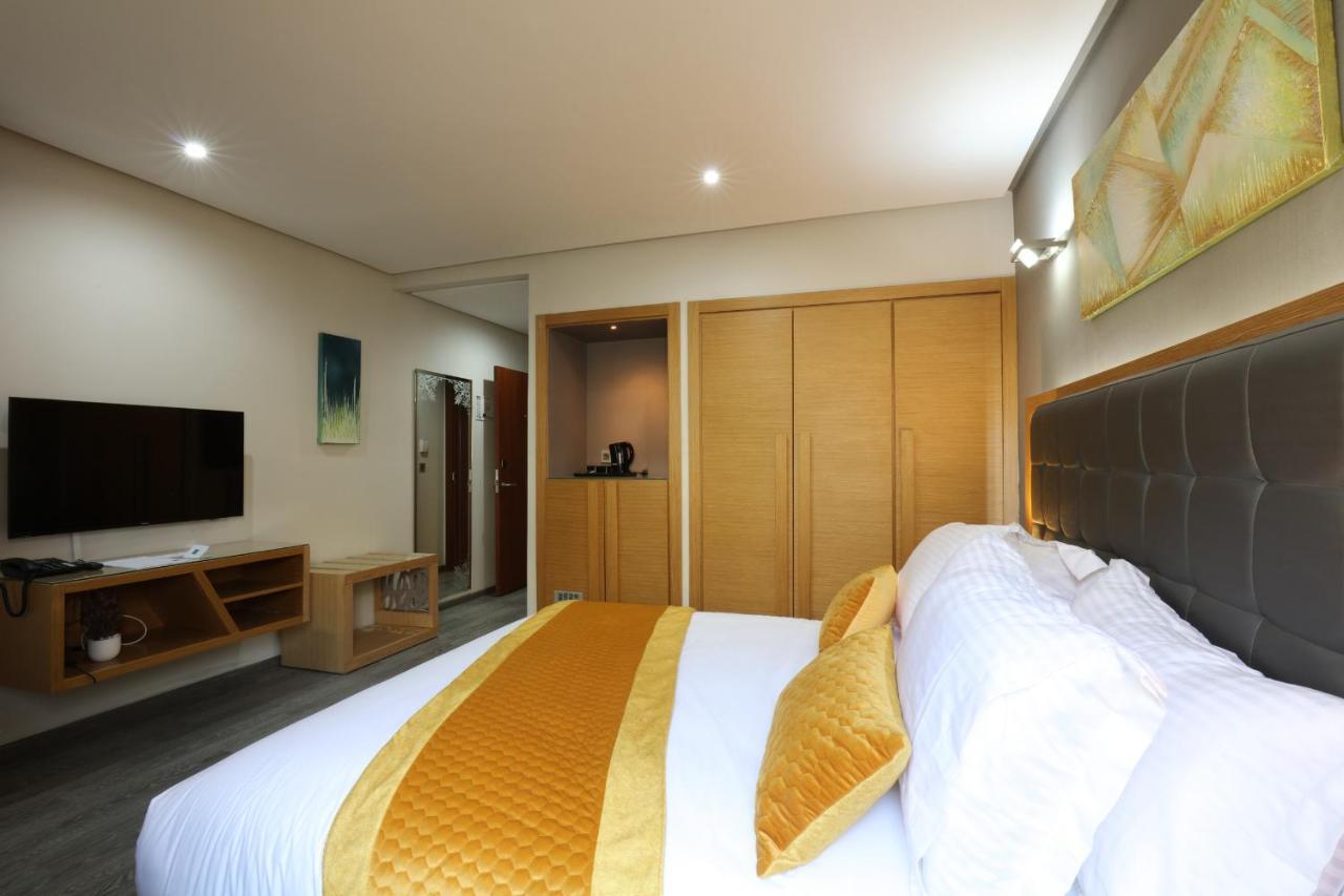 Silver Suites Hotel & Spa Casablanca Exterior photo
