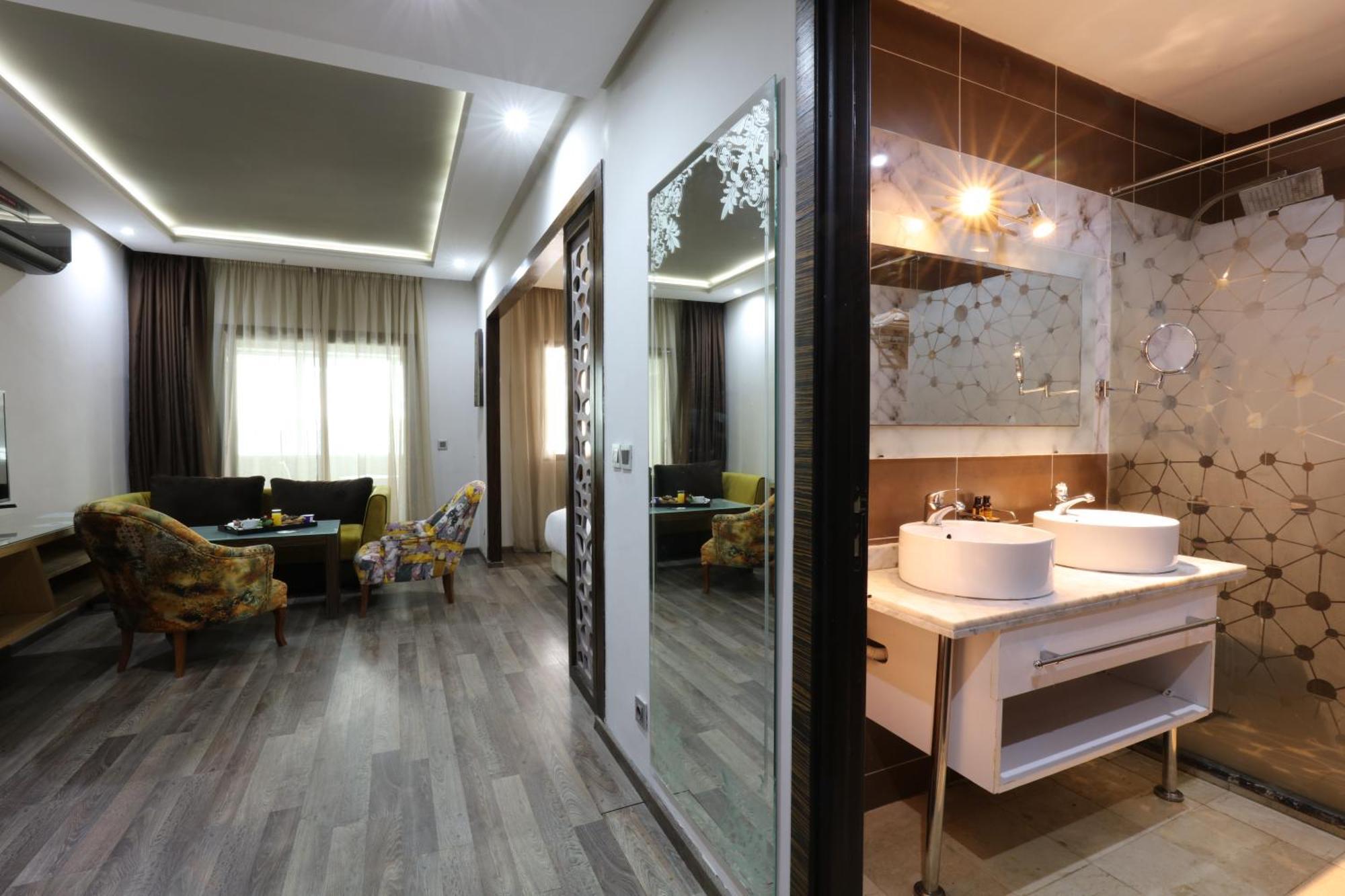 Silver Suites Hotel & Spa Casablanca Exterior photo