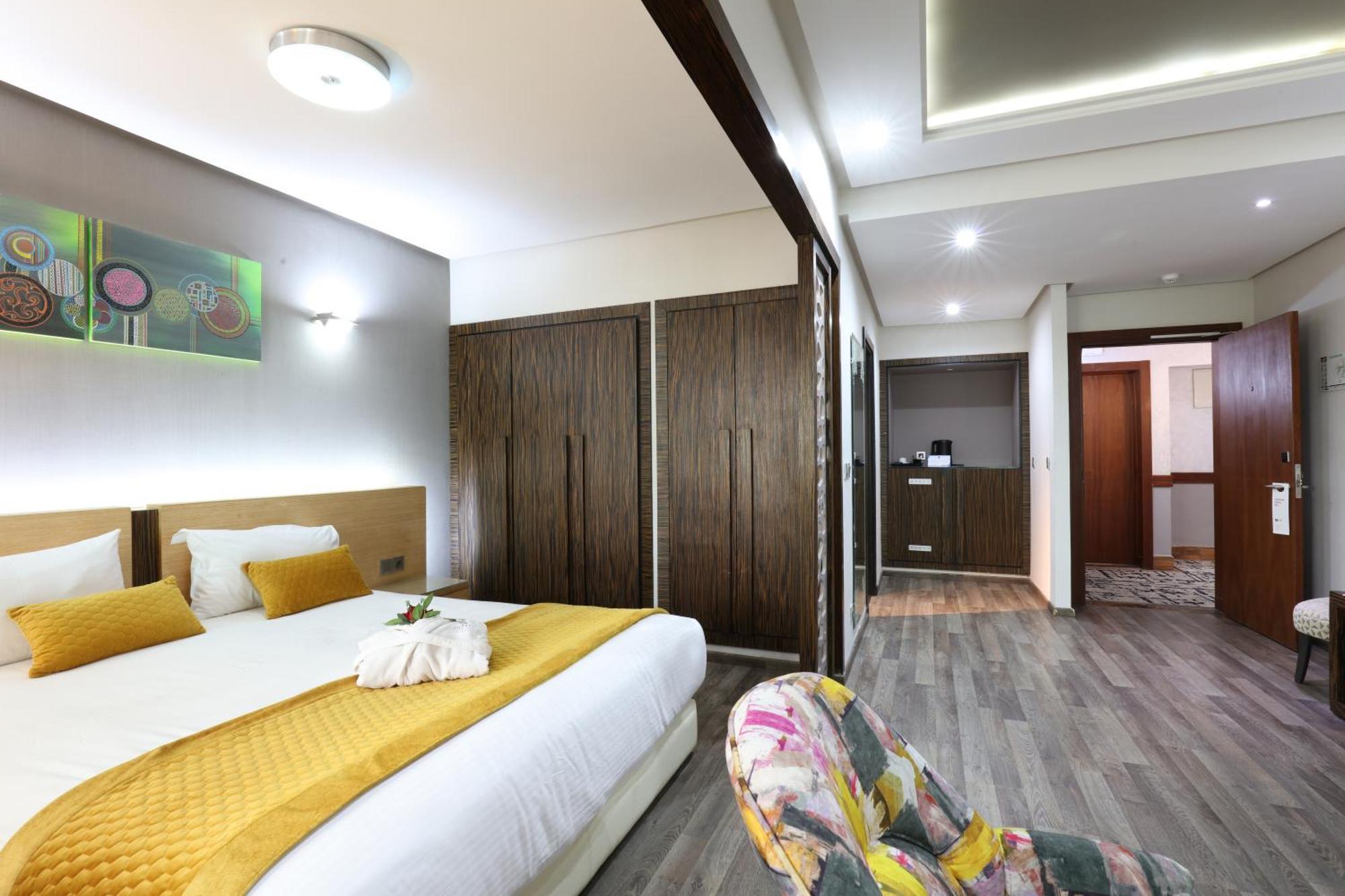 Silver Suites Hotel & Spa Casablanca Exterior photo