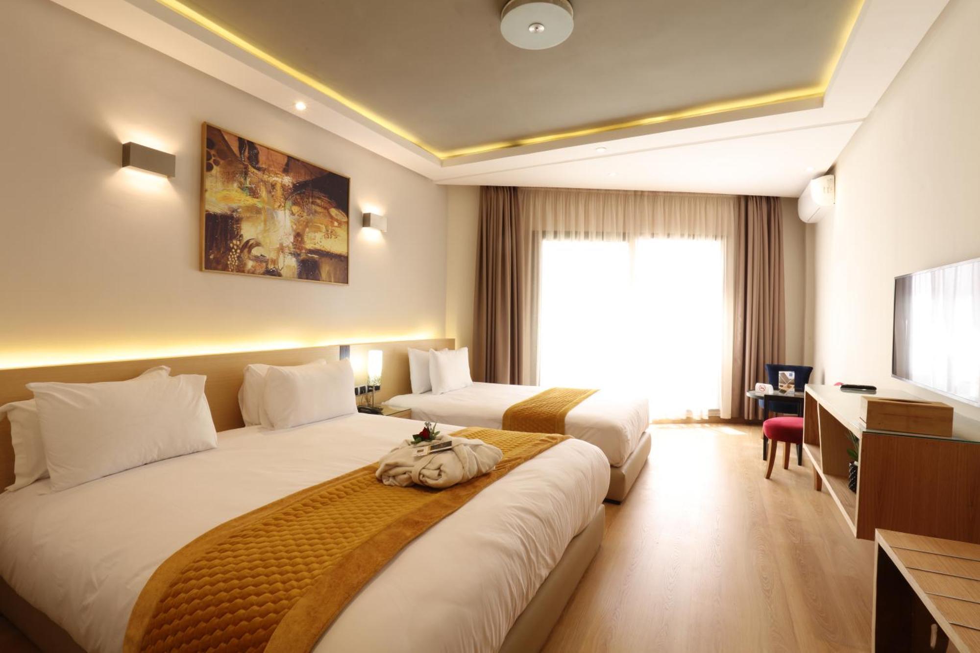 Silver Suites Hotel & Spa Casablanca Exterior photo